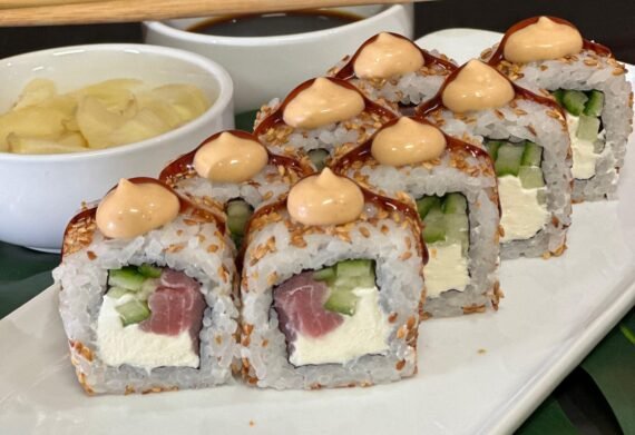 Roll whith tuna